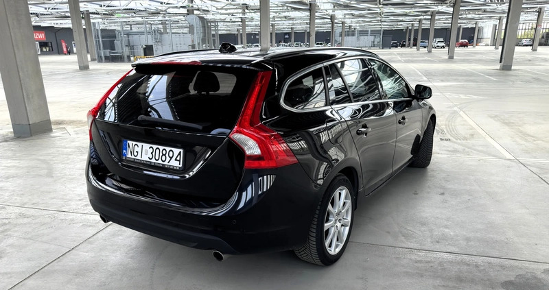 Volvo V60 cena 34900 przebieg: 262000, rok produkcji 2011 z Olsztyn małe 781